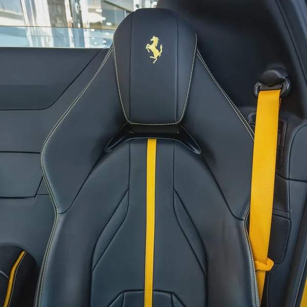 2022 FERRARI 812 GTS( FULL CARBON BODY) DONE ONLY 3000KM