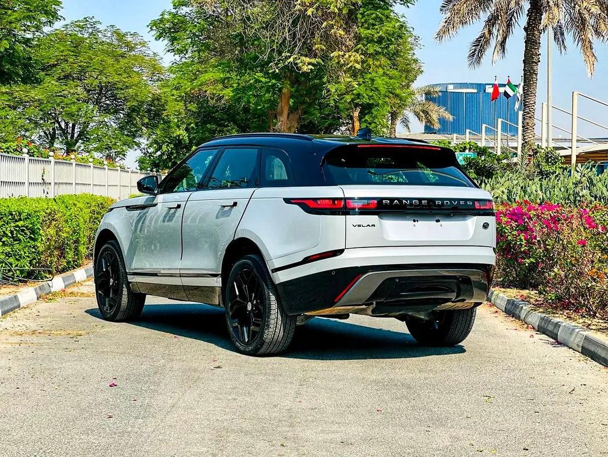 Very clean Land Rover Velar R-Dynamic-11-11