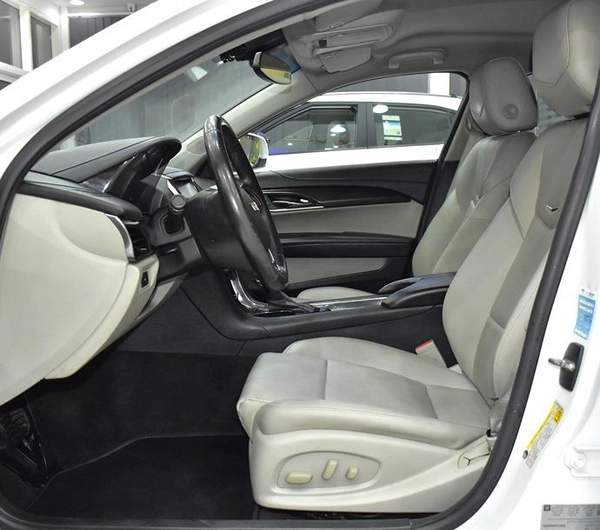 Cadillac ATS ( 2015 Model ) in White Color GCC Specs