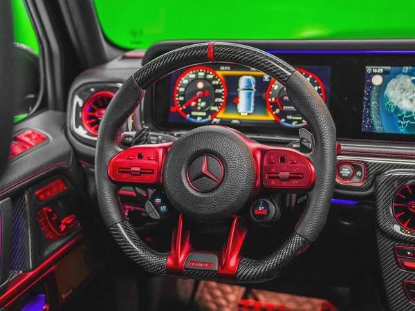 P900 ROCKET ONE OF TEN - 2024 OFFICIAL MY (LAST UNIT OF PRODUCTION)