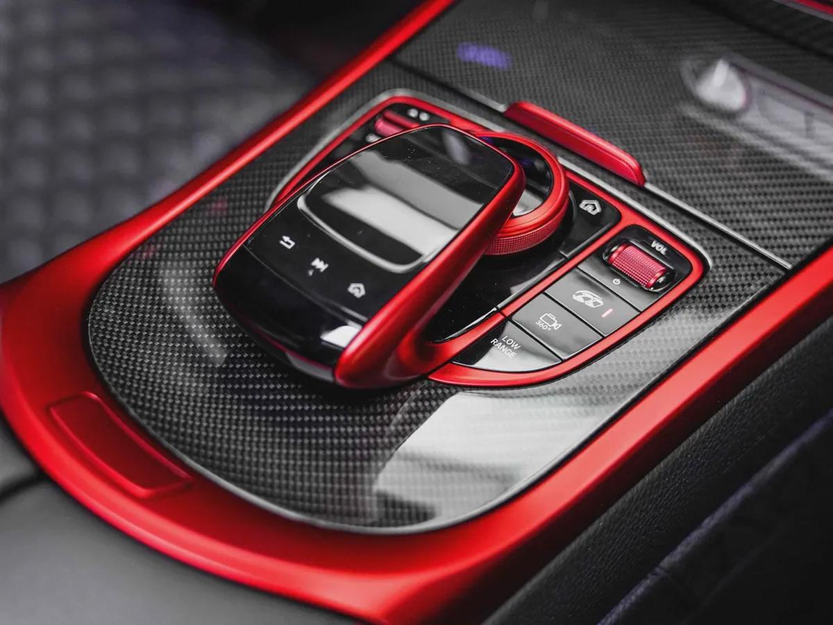 P900 ROCKET ONE OF TEN - 2024 OFFICIAL MY (LAST UNIT OF PRODUCTION)-10-10