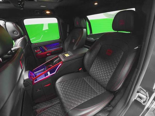 P900 ROCKET ONE OF TEN - 2024 OFFICIAL MY (LAST UNIT OF PRODUCTION)