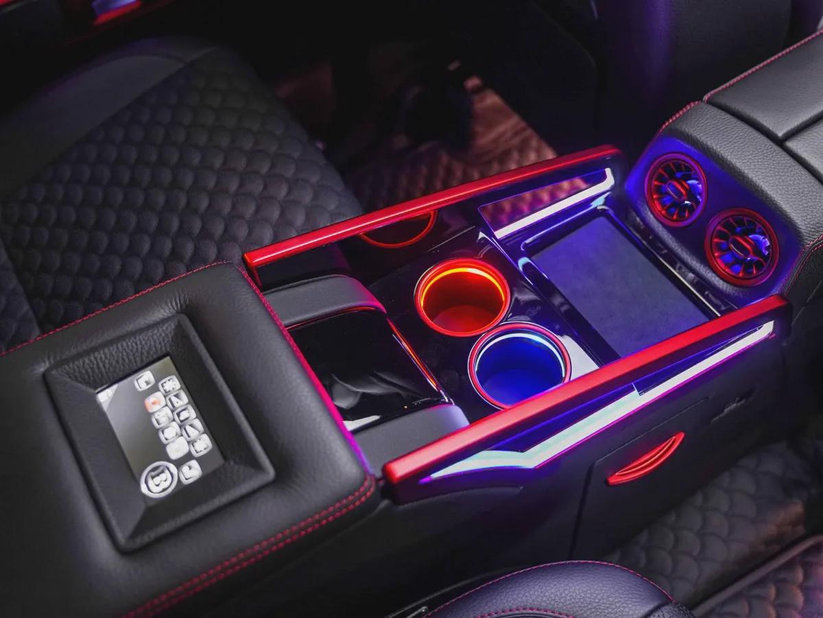 P900 ROCKET ONE OF TEN - 2024 OFFICIAL MY (LAST UNIT OF PRODUCTION)-15-15