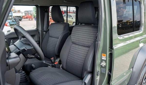 Suzuki Jimny 1.5L GLX (A/T)