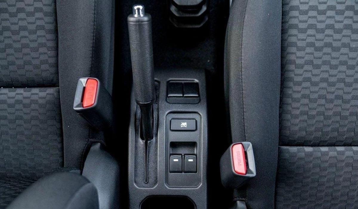 Suzuki Jimny 1.5L GLX (A/T)-14-14