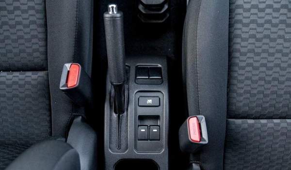 Suzuki Jimny 1.5L GLX (A/T)