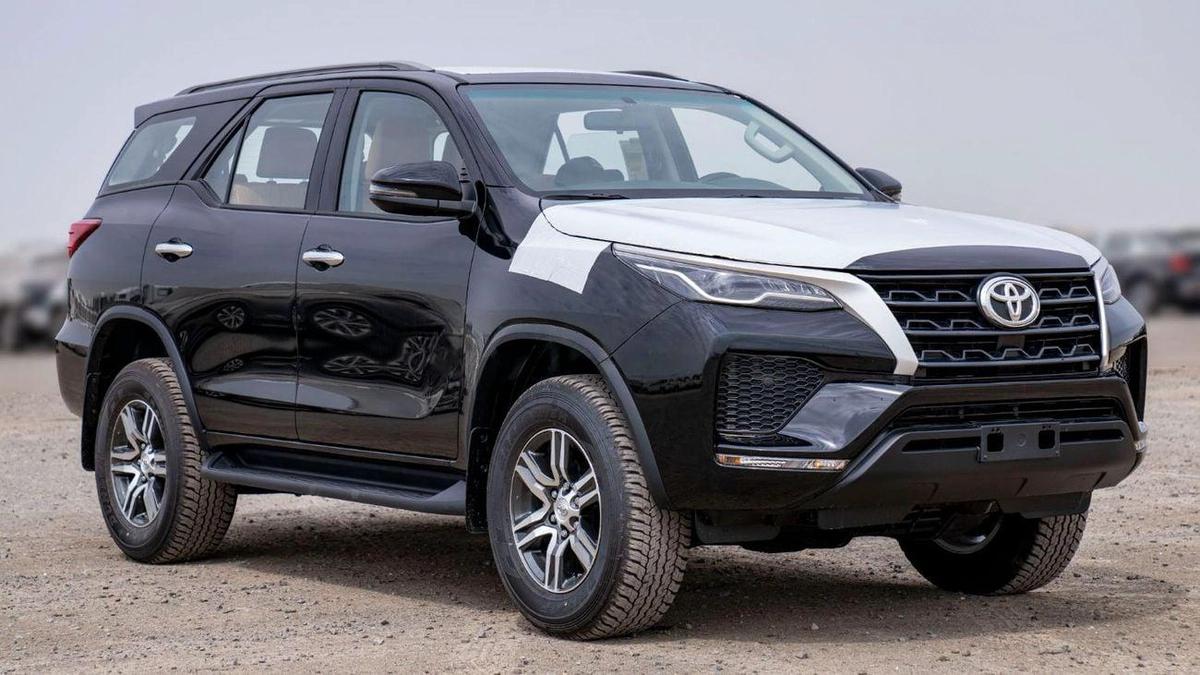Toyota Fortuner Toyota Fortuner 2.7L Petrol 4X4 MY2025-0-0