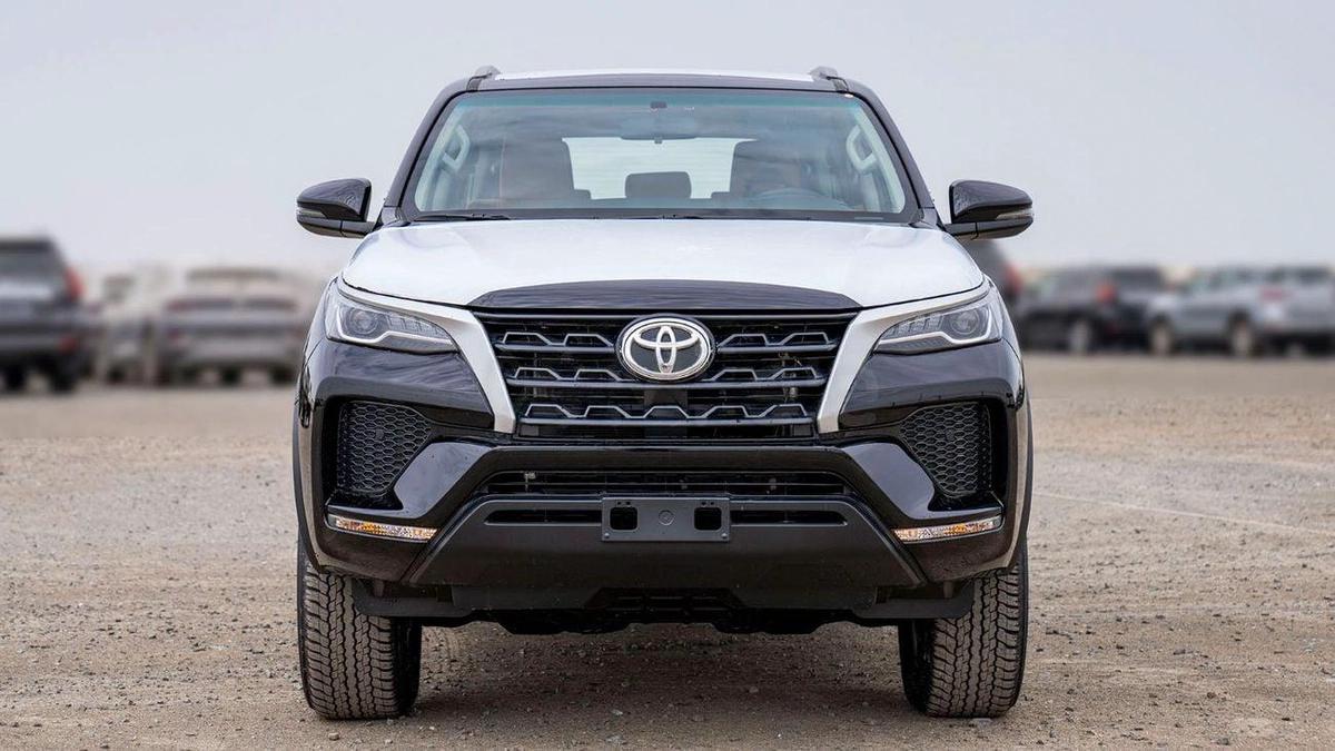 Toyota Fortuner Toyota Fortuner 2.7L Petrol 4X4 MY2025-10-10