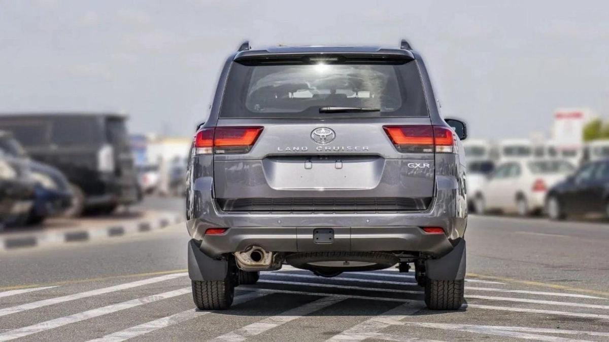 Toyota Land Cruiser (LHD) TOYOTA LAND CRUISER LC300 GXR 4.0P AT MY2025– GREY-8-8