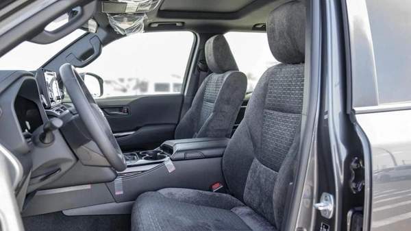 Toyota Land Cruiser (LHD) TOYOTA LAND CRUISER LC300 GXR 4.0P AT MY2025– GREY