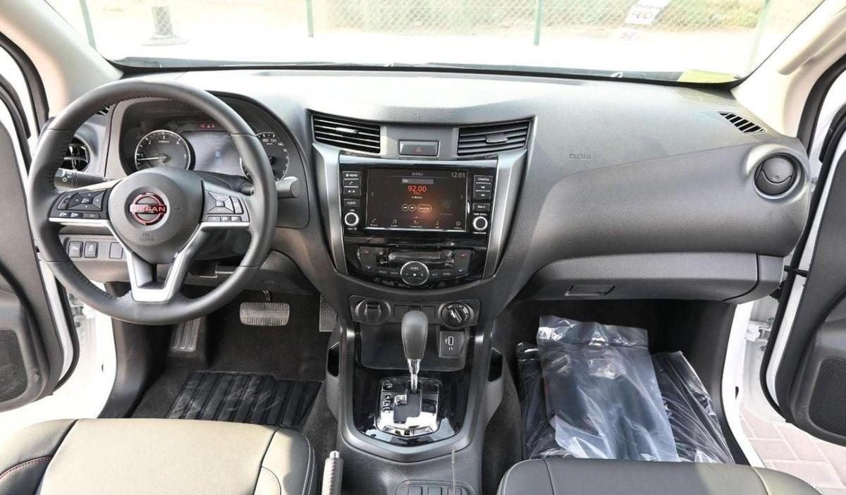 Nissan Navara NAVARA 2.5L AT DIESEL 2025-4-4