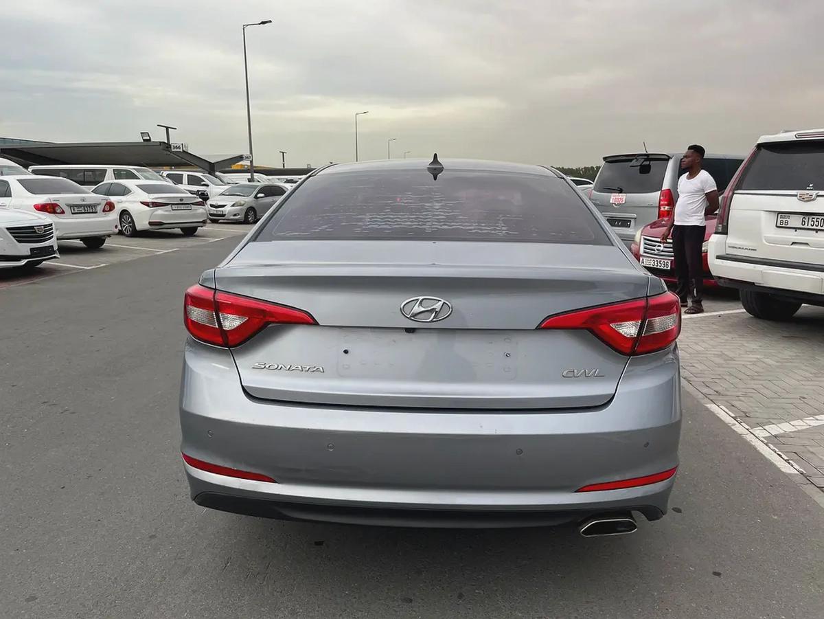 Hyundai Sonata GL 2016 - Korean Specs-4-4