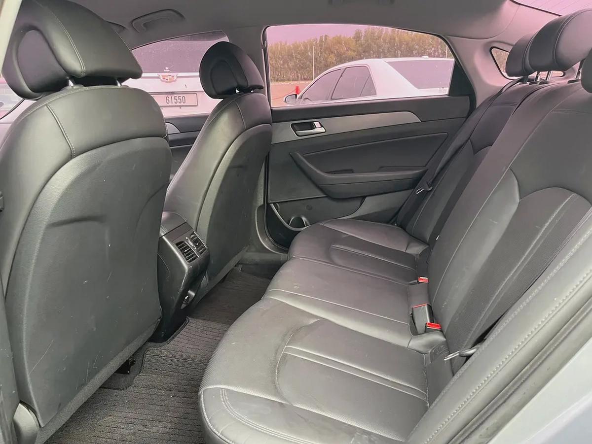 Hyundai Sonata GL 2016 - Korean Specs-8-8