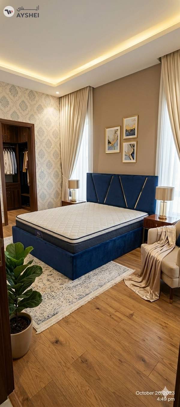 Selling New King size Bed with top pillow madical mattress
