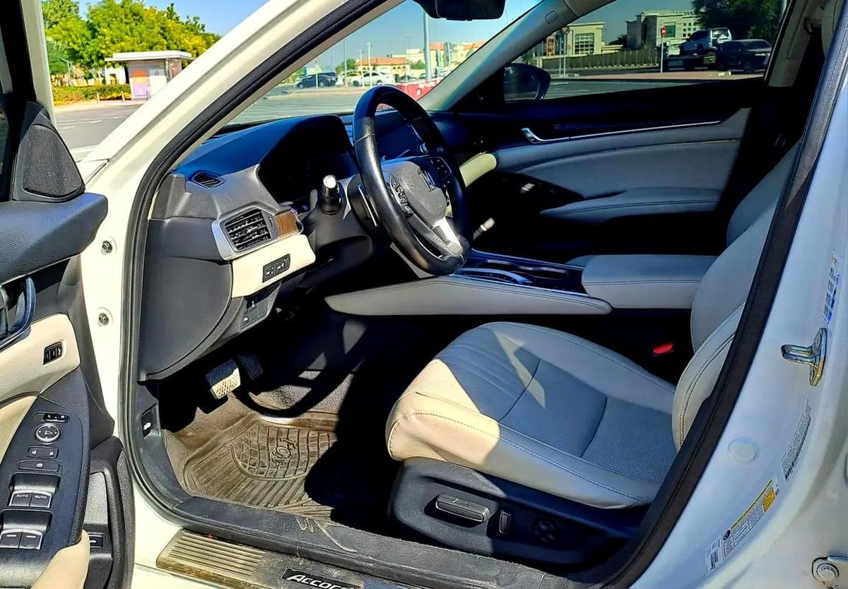 BIG Offer 814-Monthly l 2.0T l Sunroof, Cruise, Leather l Warranty-4-4