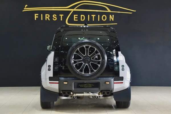 Land Rover Defender 110 Octa 2026 - GCC - Al Tayer Motors
