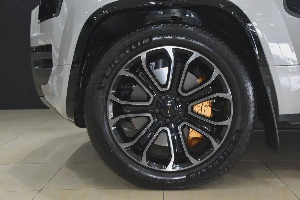 Land Rover Defender 110 Octa 2026 - GCC - Al Tayer Motors-6-6