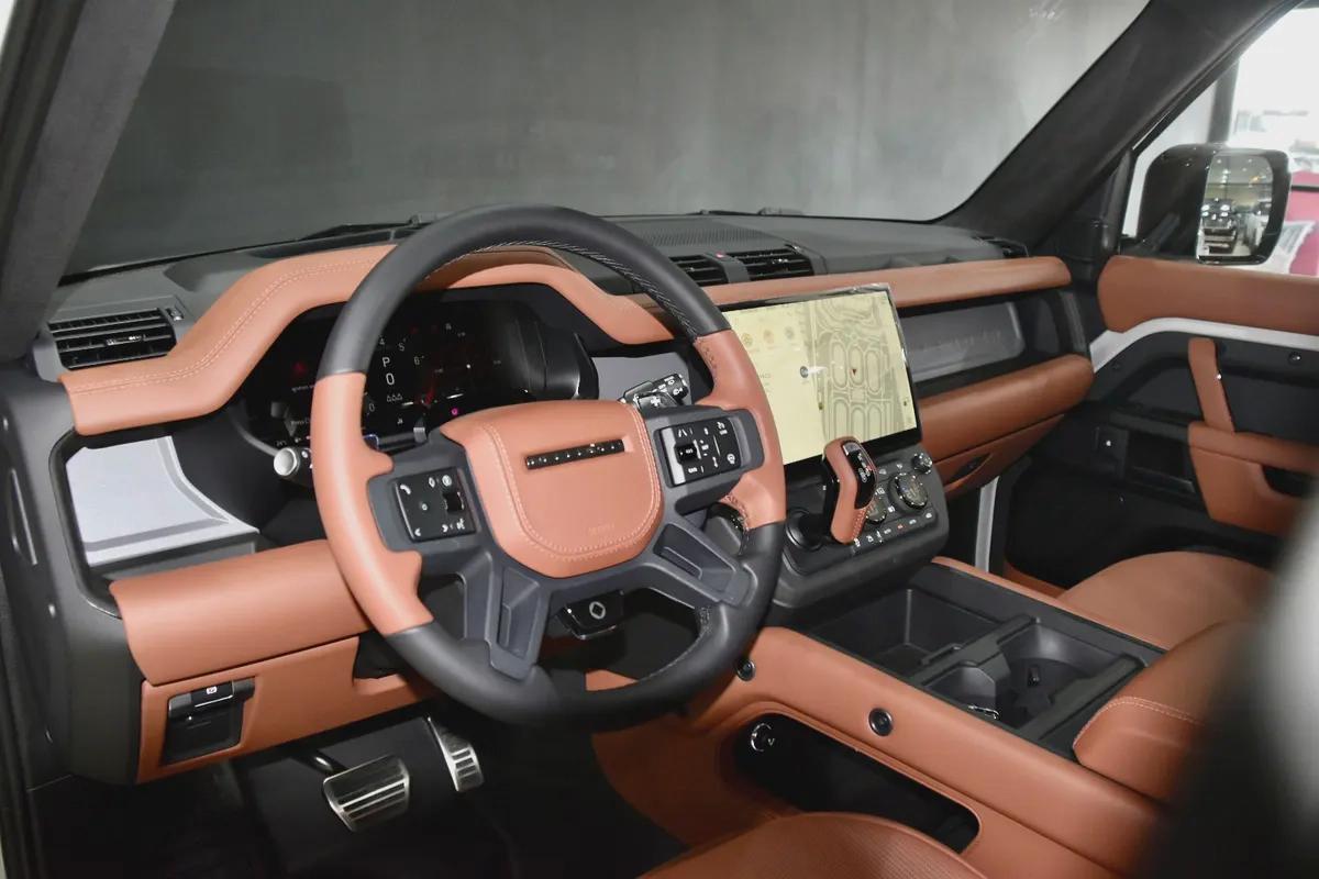 Land Rover Defender 110 Octa 2026 - GCC - Al Tayer Motors-12-12