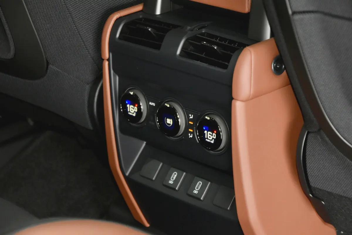 Land Rover Defender 110 Octa 2026 - GCC - Al Tayer Motors-14-14