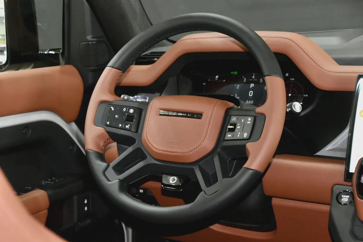 Land Rover Defender 110 Octa 2026 - GCC - Al Tayer Motors-15-15