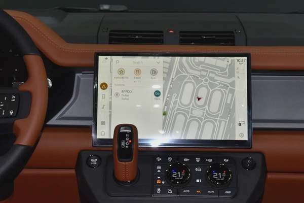 Land Rover Defender 110 Octa 2026 - GCC - Al Tayer Motors