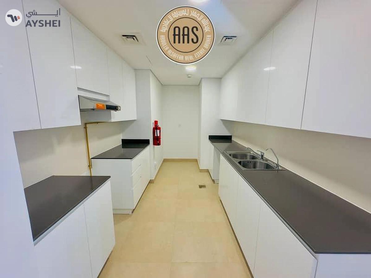 BRAND NEW 2BHK UNFURNISHED FLAT|PAYMENT OPTIONS AVAILABLE|WALKING DISTANCE-5-5