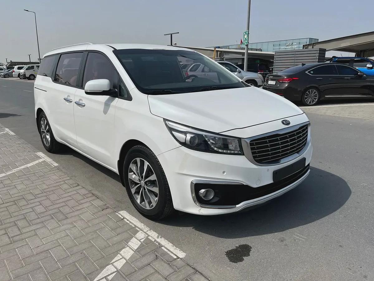 Kia Carnival LX 2018 - Korean Specs - Well Maintained-0-0