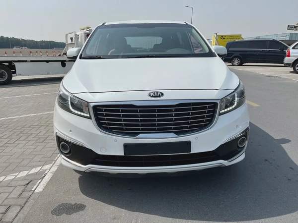 Kia Carnival LX 2018 - Korean Specs - Well Maintained