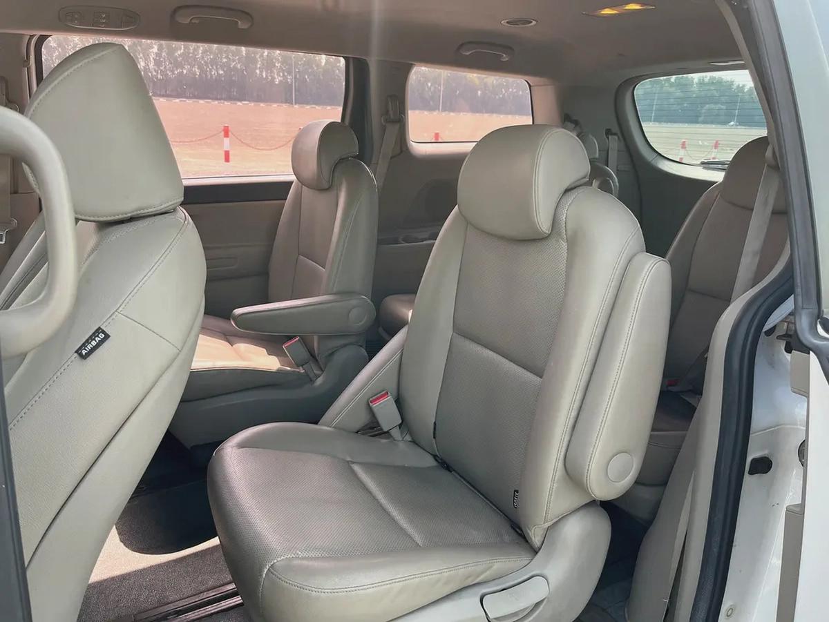 Kia Carnival LX 2018 - Korean Specs - Well Maintained-8-8
