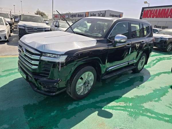 Toyota Land Cruiser VXR 3.5 2026 - Black Color