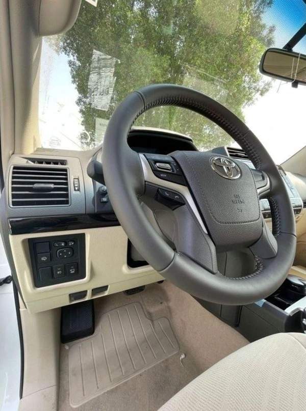 Toyota Prado txl - 4.0 V6 engine - camara - / model 2023