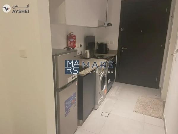 Luxury New 3-Bedroom Corner Villa in ROBINIA