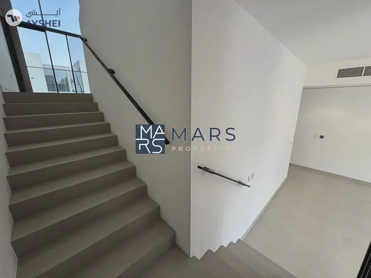 Luxury New 3-Bedroom Corner Villa in ROBINIA-4-4