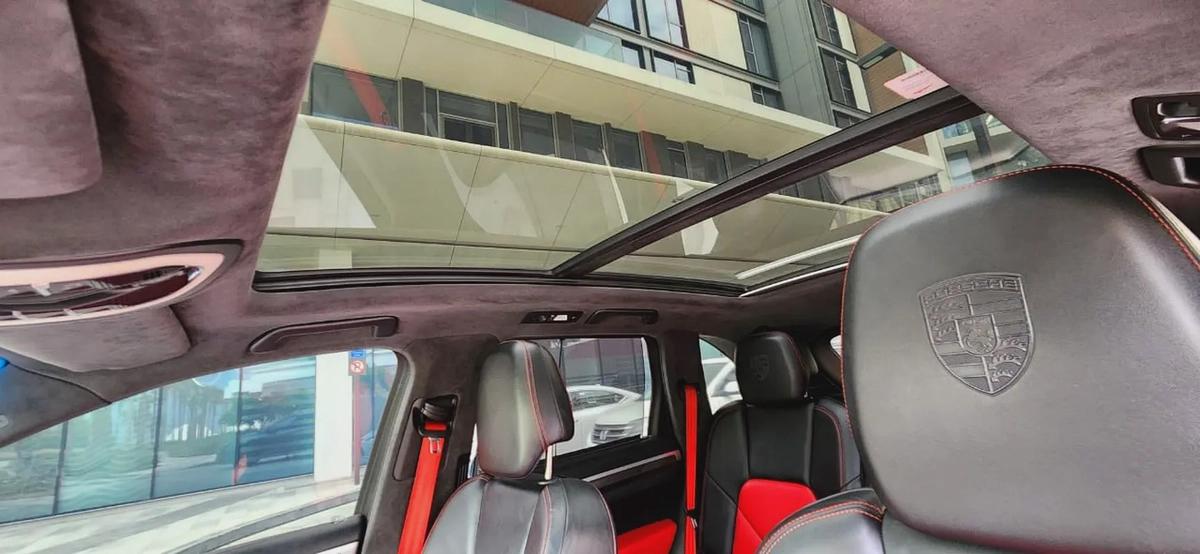 2013-Porsche Cayenne turbo with Mansory kit-14-14