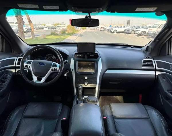 Ford Explorer XLT 2014 - Japanese Specs