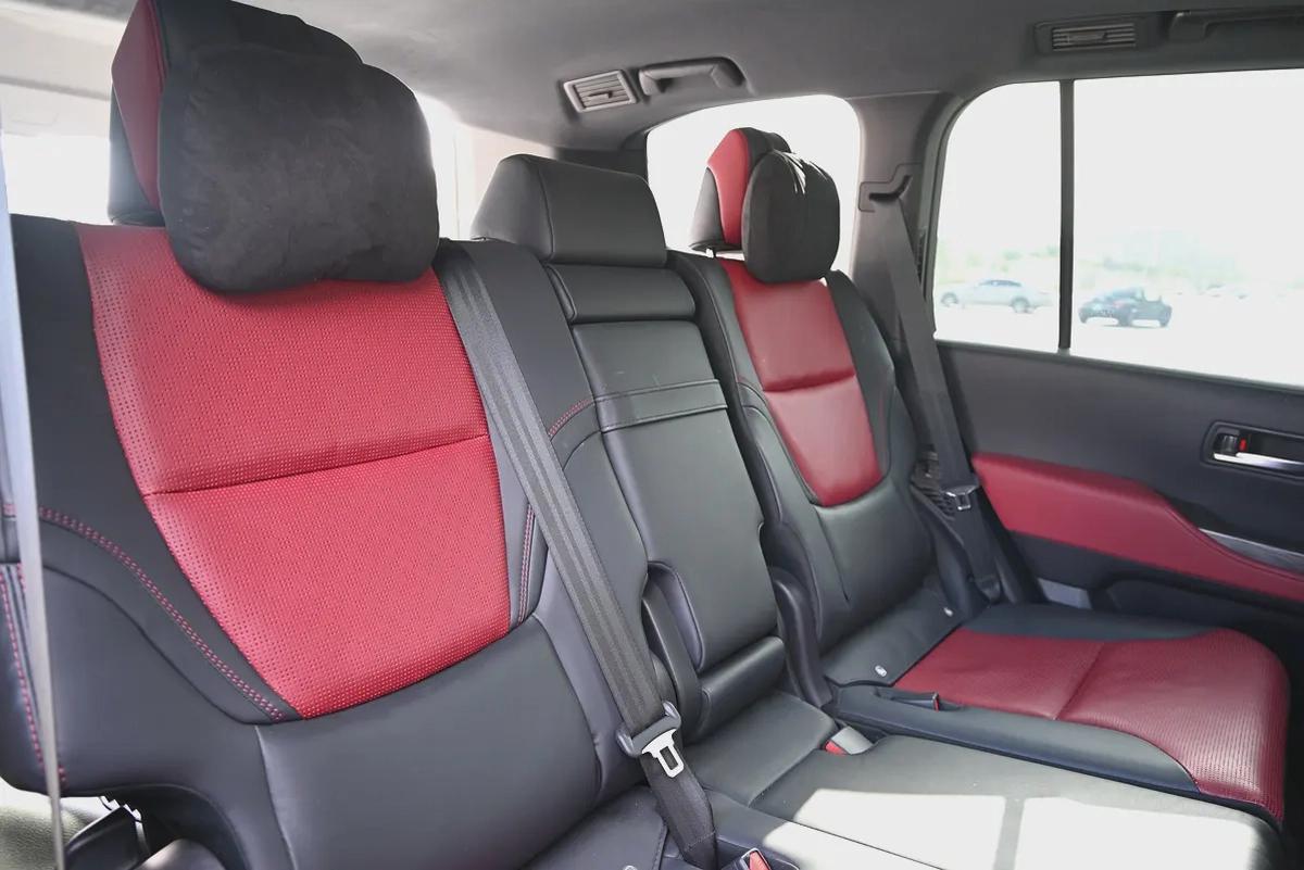 0% DP - TOYOTA LAND CRUISER (DIESEL) - GR SPORT 2022- WELL MAINTAINED-15-15