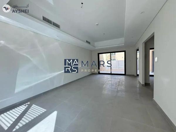 🏡 Luxurious 3-Bedroom Townhouse in Sharjah Sustainable City | Ready to Move | AED 2,700,000 🌟