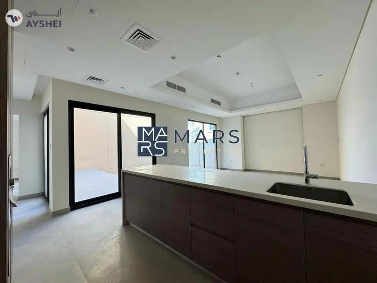 π‘ Luxurious 3-Bedroom Townhouse in Sharjah Sustainable City | Ready to Move | AED 2,700,000 π-8-8
