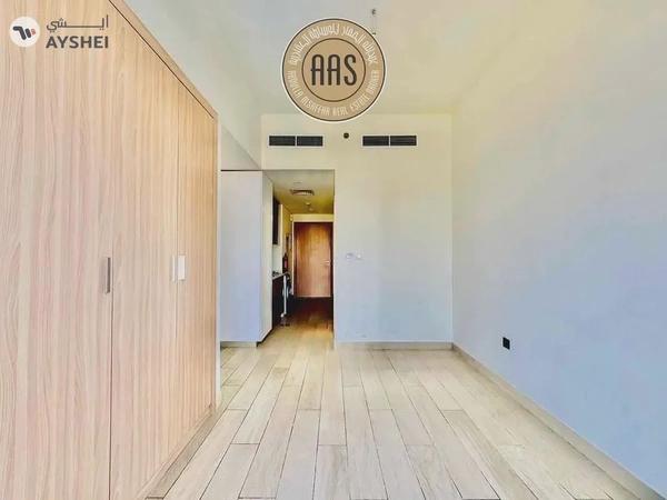 Pool view ••hot offer •• good layout •• kitchen appliances