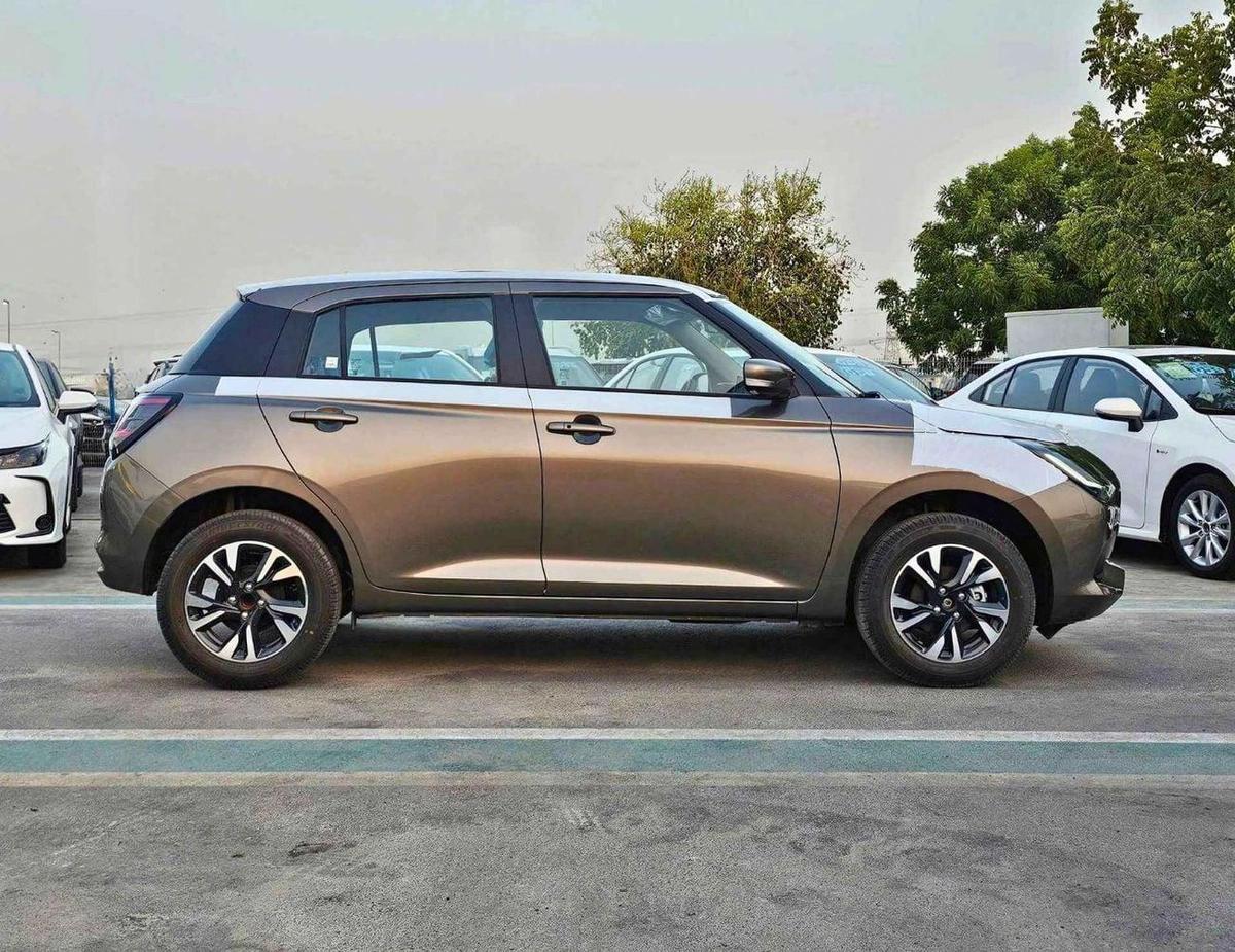 Suzuki Swift GLX /1.2L PETROL A/T/ PUSH START, REAR PARKING SENSOR , REAR CAMERA (CODE # SGLX)-2-2