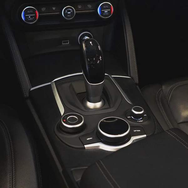 AED 1,149 pm • 0% Downpayment • Alfa Romeo Stelvio Q4 • 1 Year Warranty