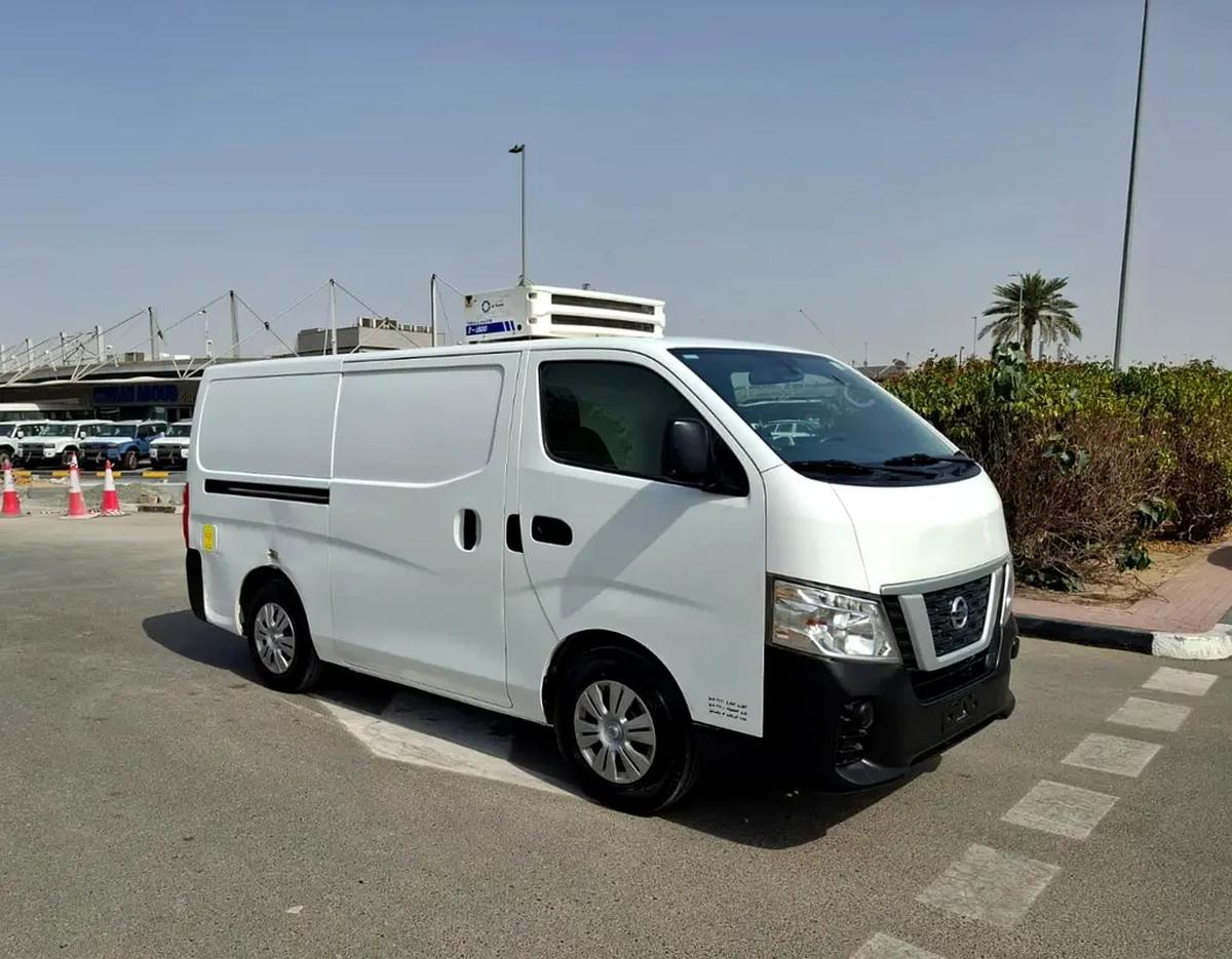 Nissan Urvan NV350-18-18