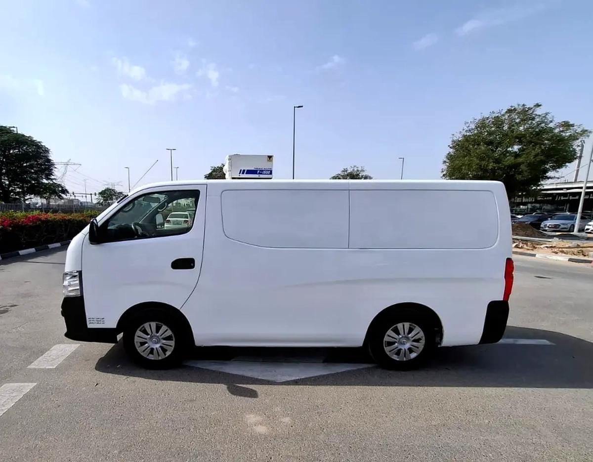 Nissan Urvan NV350-3-3