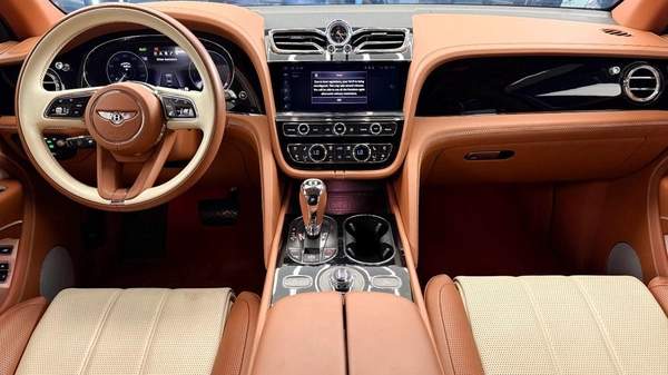 Bentley Bentayga S 4.0T - Bentley Bentayga 2022 - Fully Loaded