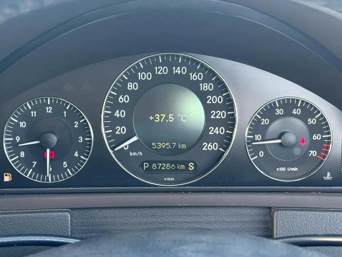 BENZ E350 | 2010 | CLEAN CAR | FRESH JAPAN IMPORT-15-15