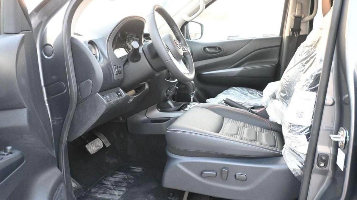 Nissan Navara PRO4X FULL OPTION-7-7