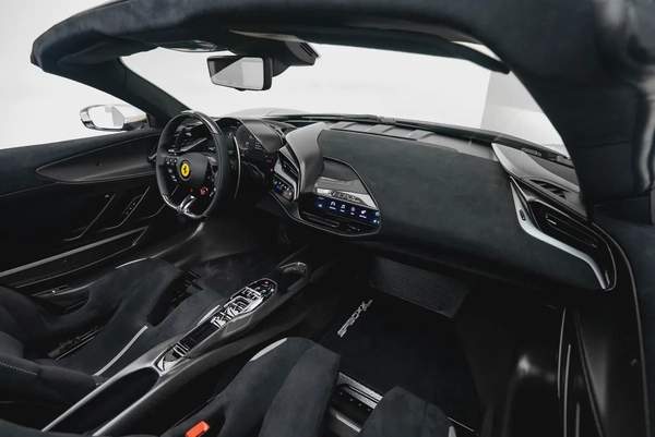 2025 FERRARI SF90 XX SPIDER | MAIN DEALER SERVICE | FULL CARBON