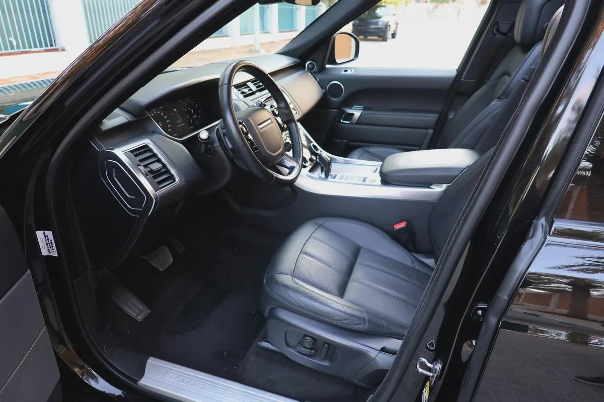 Range Rover Sport -2020-142000KM-GCC SPECS-EXCELLENT CONDITION SVR KIT at agency fix-12-12