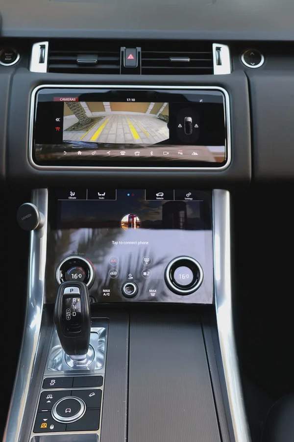 Range Rover Sport -2020-142000KM-GCC SPECS-EXCELLENT CONDITION SVR KIT at agency fix