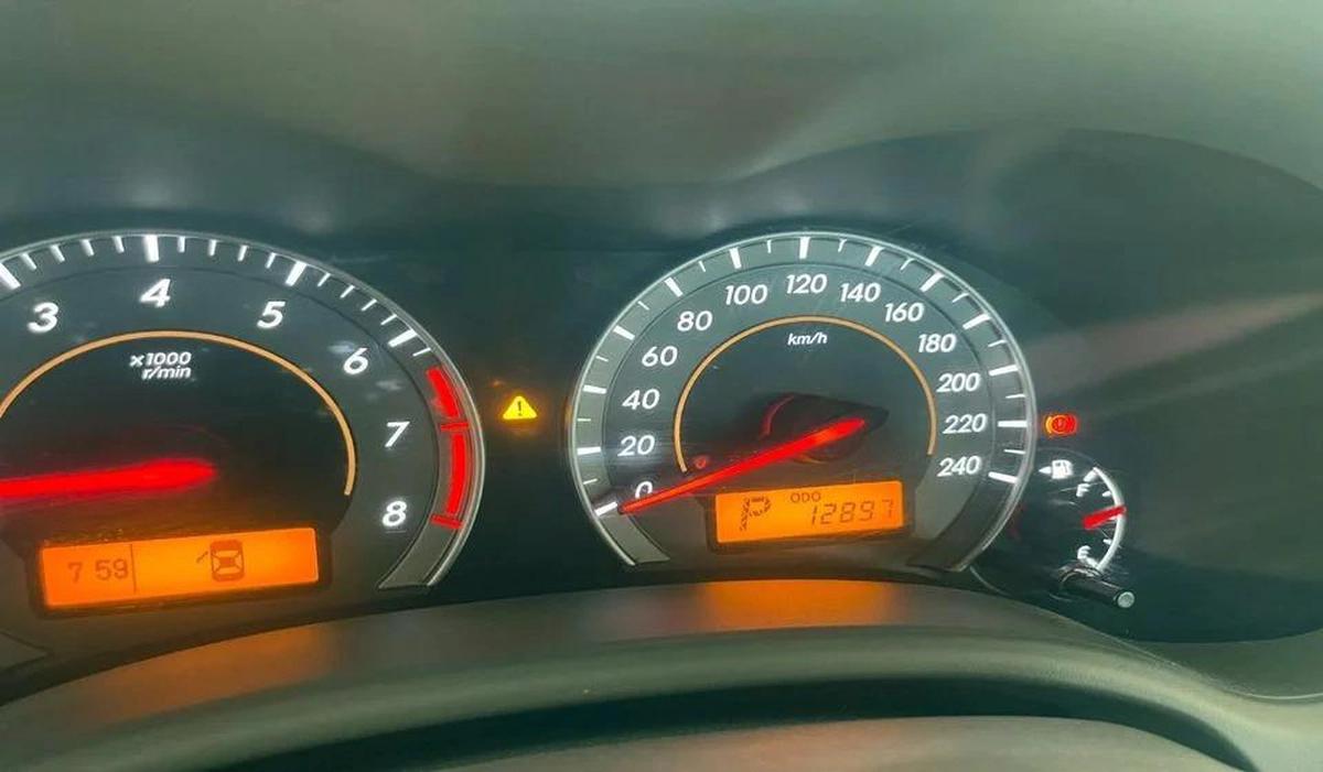 Toyota Corolla 1.8L-4CYL EXCELLENT CONDITION - 12000KM DRIVEN ONLY-1-1
